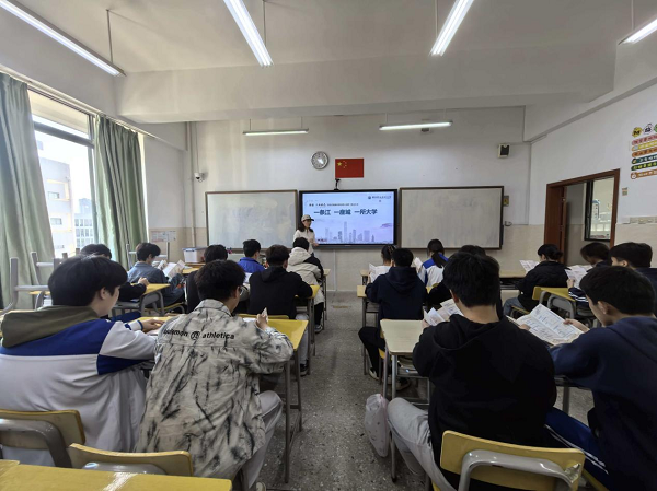 殷敏介绍米兰milan官方网站