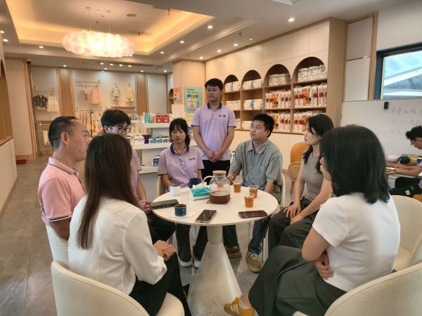 母婴座谈会