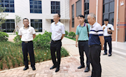 校党委书记刘子林到T2教学实训楼开展工作走访指导