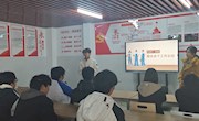 电子信息工程学院在“一站式”学社社区开展期末学生干部总结培训会