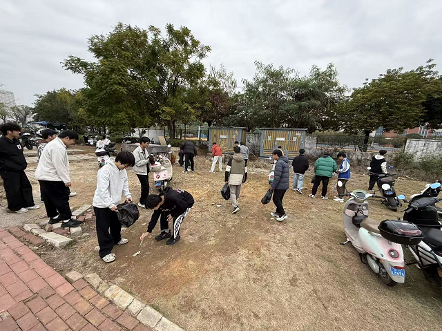 志愿活动现场