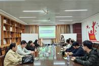米兰召开职业本科教师工作分析会