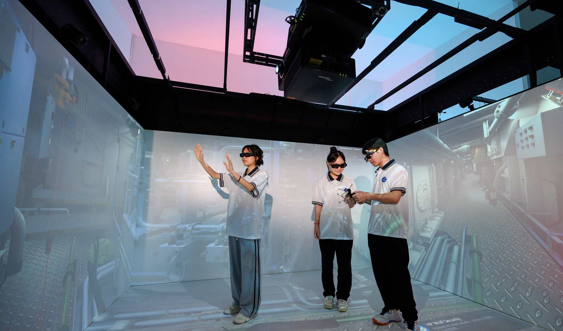VR