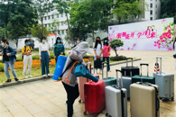 “同学们，欢迎回校！”——米兰社湾校区首批非毕业班学生今日返校
