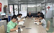贸易与旅游管理学院组织召开新学期学生工作会议